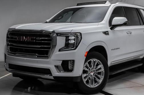 2023 GMC Yukon SLT
