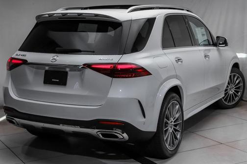2026 Mercedes-Benz GLE 450 4MATIC