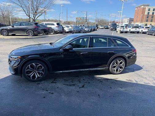 Obsidian Black Metallic 2026 Mercedes-Benz E-Class E 450 4MATIC All-Terrain