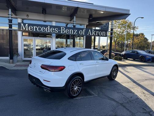2022 Mercedes-Benz GLC 300 4MATIC Coupe