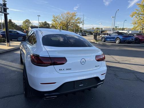 2022 Mercedes-Benz GLC 300 4MATIC Coupe