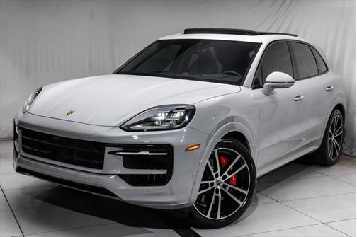 2024 Porsche Cayenne S
