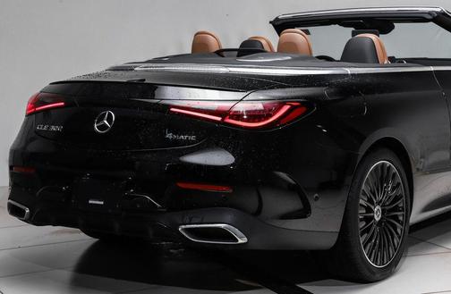 040 2026 Mercedes-Benz CLE 300 4MATIC Cabriolet