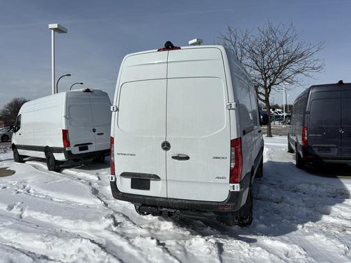 2025 Mercedes-Benz Sprinter 2500 Standard Roof