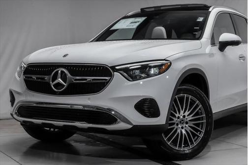 2025 Mercedes-Benz GLC 300 4MATIC