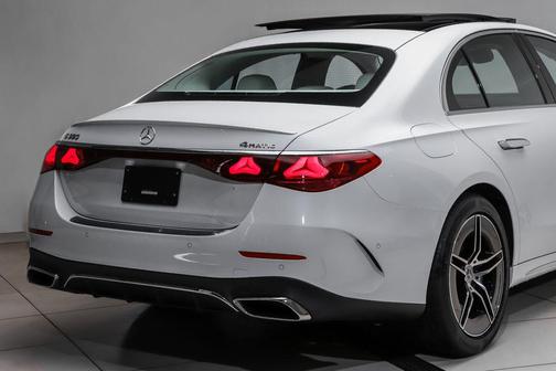 Moonlight White 2026 Mercedes-Benz E-Class E 350