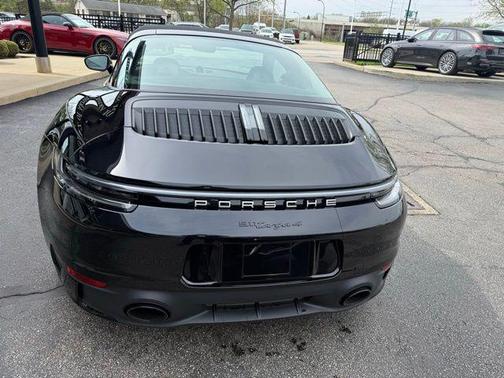 2024 Porsche 911 Targa 4