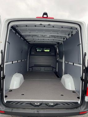 Arctic White 2026 Mercedes-Benz Sprinter 2500 Cargo 144 WB