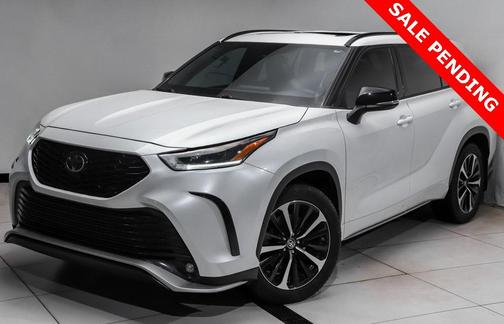 2022 Toyota Highlander XSE