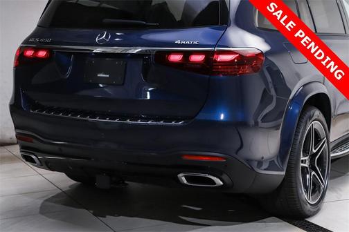 2025 Mercedes-Benz GLS 450 4MATIC