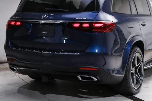 2025 Mercedes-Benz GLS 450 4MATIC