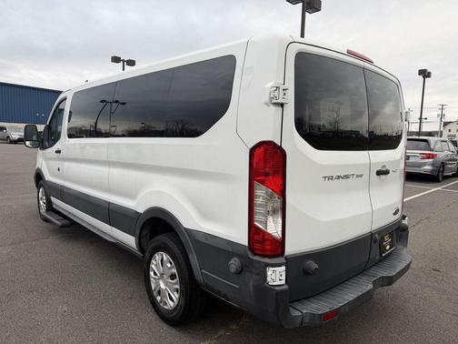 2015 Ford Transit-350 XL