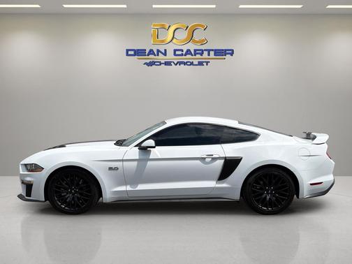 Oxford White 2020 Ford Mustang GT Premium