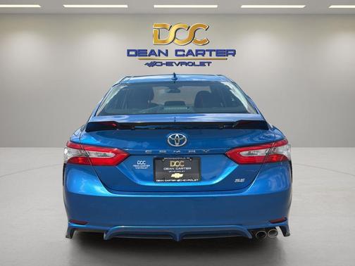 Galactic Aqua Mica 2019 Toyota Camry SE
