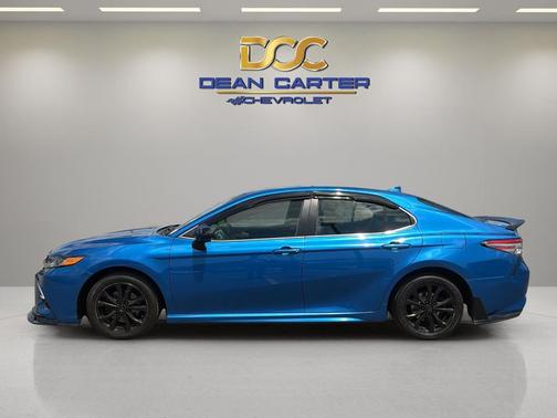 Galactic Aqua Mica 2019 Toyota Camry SE