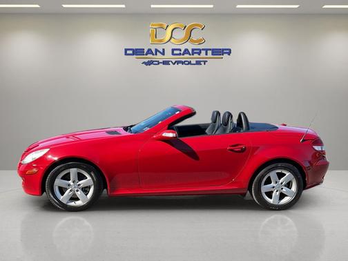 RED 2007 Mercedes-Benz SLK-Class Base