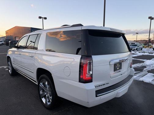 2017 GMC Yukon XL Denali