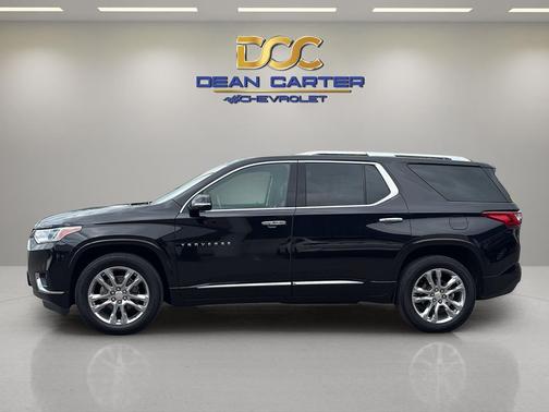Mosaic Black Metallic 2019 Chevrolet Traverse High Country