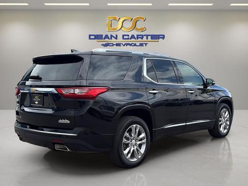 Mosaic Black Metallic 2019 Chevrolet Traverse High Country