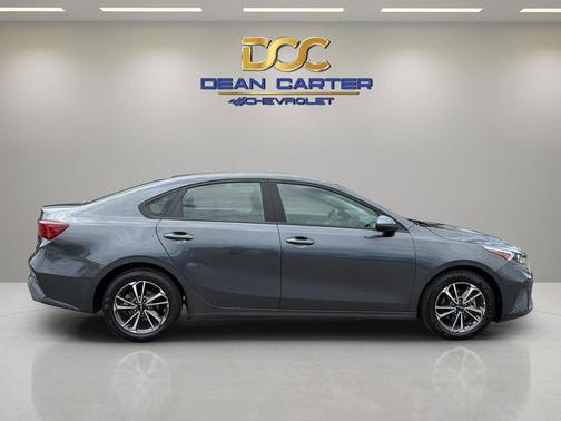 Gravity Gray 2024 Kia Forte LXS