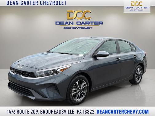 Gravity Gray 2024 Kia Forte LXS