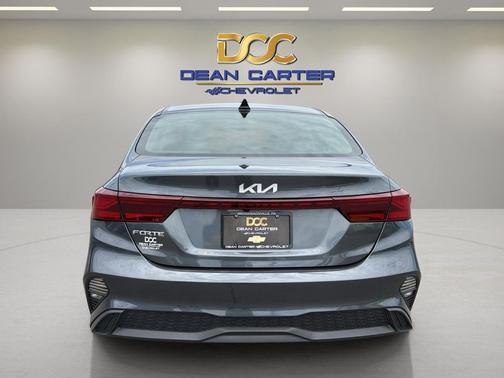Gravity Gray 2024 Kia Forte LXS