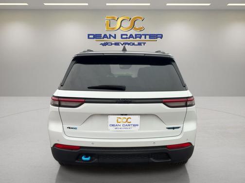 2022 Jeep Grand Cherokee 4xe Trailhawk