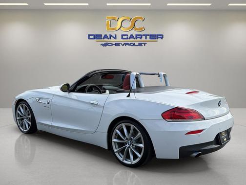 Alpine White 2016 BMW Z4 sDrive35i