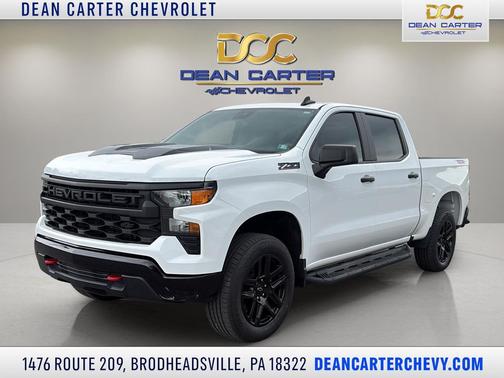 Summit White 2023 Chevrolet Silverado 1500 Custom Trail Boss