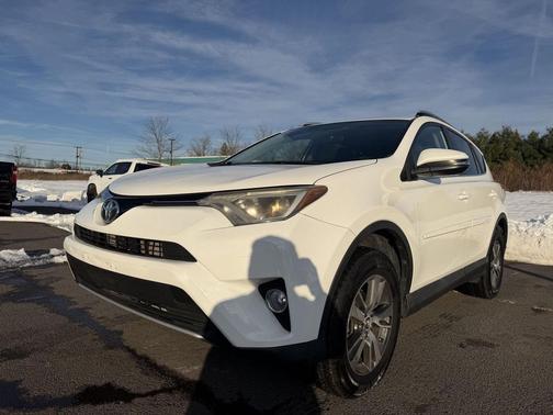 2016 Toyota RAV4 XLE