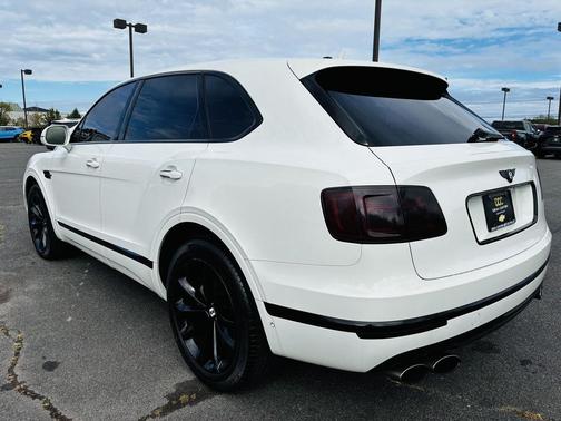 2018 Bentley Bentayga Onyx Edition
