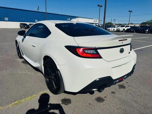 2022 Toyota GR86 Premium