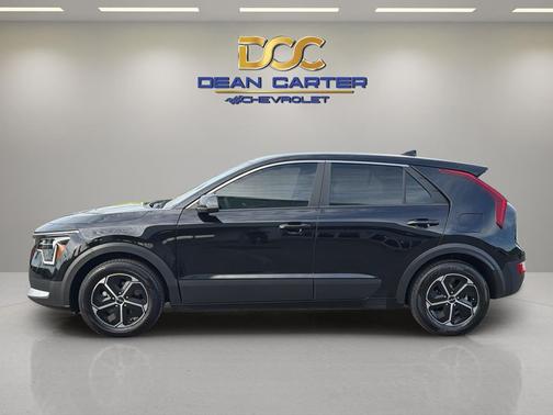 Aurora Black Pearl 2025 Kia Niro LX
