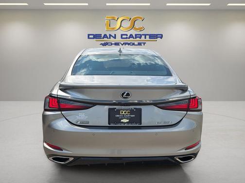 Atomic Silver 2019 Lexus ES 350 Ultra Luxury