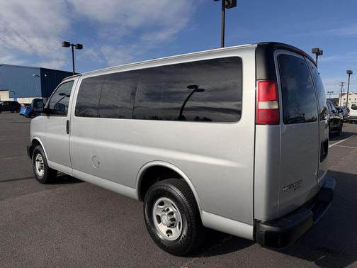 2016 Chevrolet Express 2500 LS