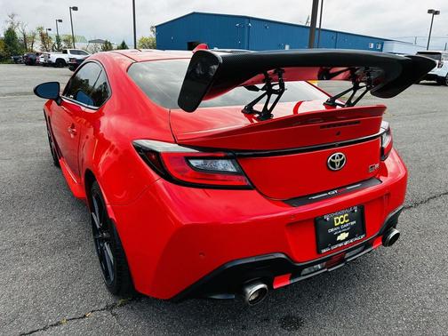 2023 Toyota GR86 Premium