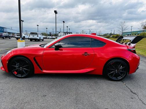 2023 Toyota GR86 Premium