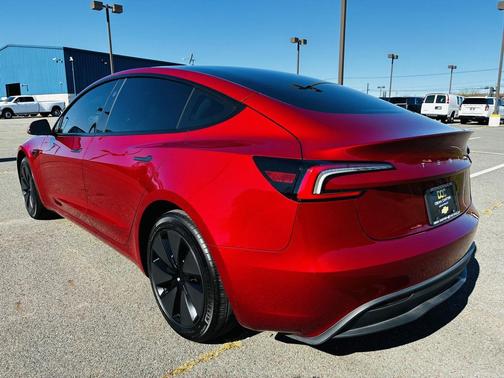 2025 Tesla Model 3 Long Range