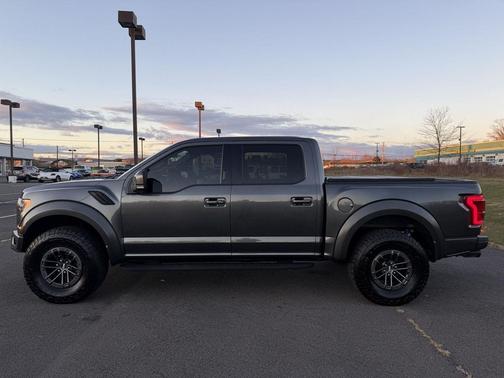 2017 Ford F-150 Raptor