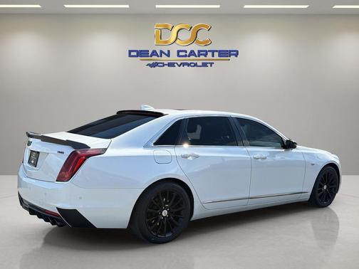 Crystal White Tricoat 2017 Cadillac CT6 3.6L Luxury
