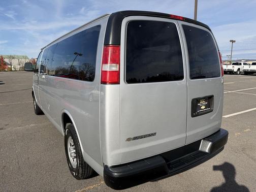 2020 Chevrolet Express 3500 RWD 3500 Extended Wheelbase LS