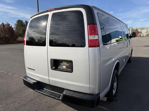 2020 Chevrolet Express 3500 RWD 3500 Extended Wheelbase LS