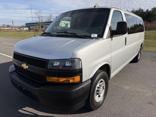 2020 Chevrolet Express 3500 RWD 3500 Extended Wheelbase LS