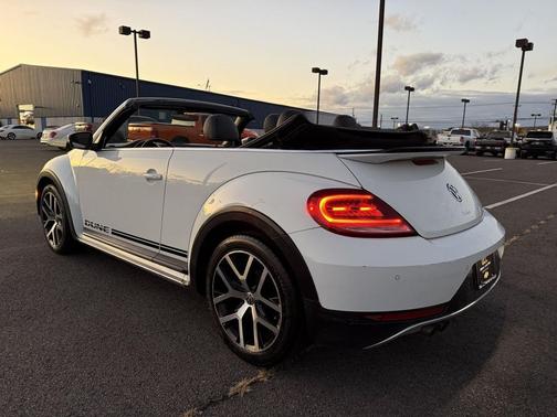 2017 Volkswagen Beetle 1.8T Dune