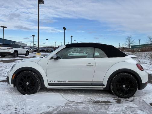 2017 Volkswagen Beetle 1.8T Dune