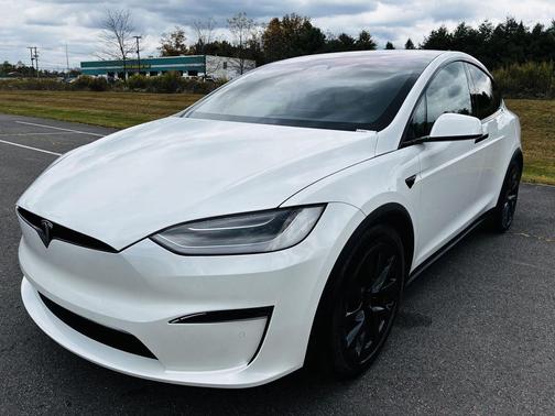 2022 Tesla Model X AWD