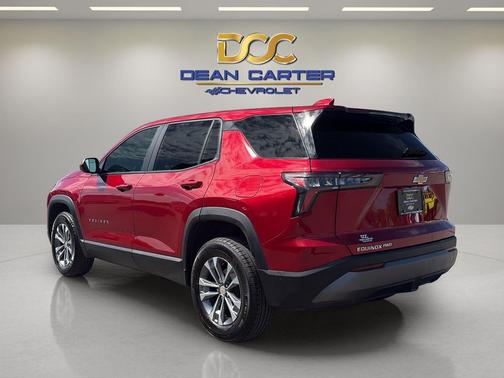 Radiant Red Tintcoat 2026 Chevrolet Equinox 1LT