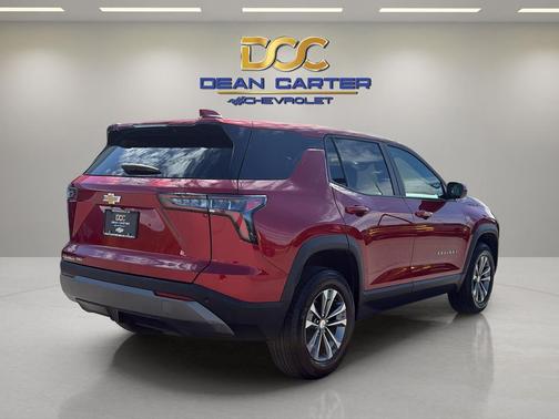 Radiant Red Tintcoat 2026 Chevrolet Equinox 1LT