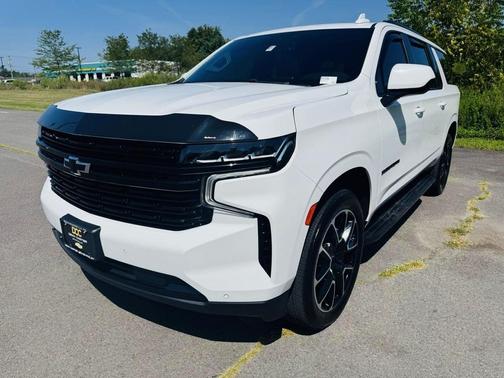 2023 Chevrolet Suburban RST