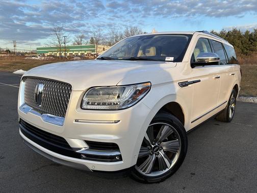 2018 Lincoln Navigator Black Label
